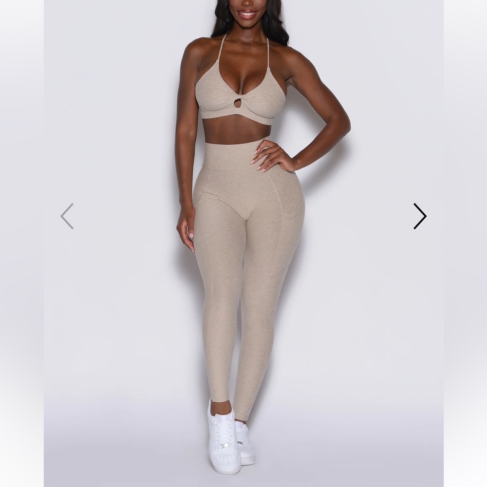 Bombshell Sportswear Curves Leggings